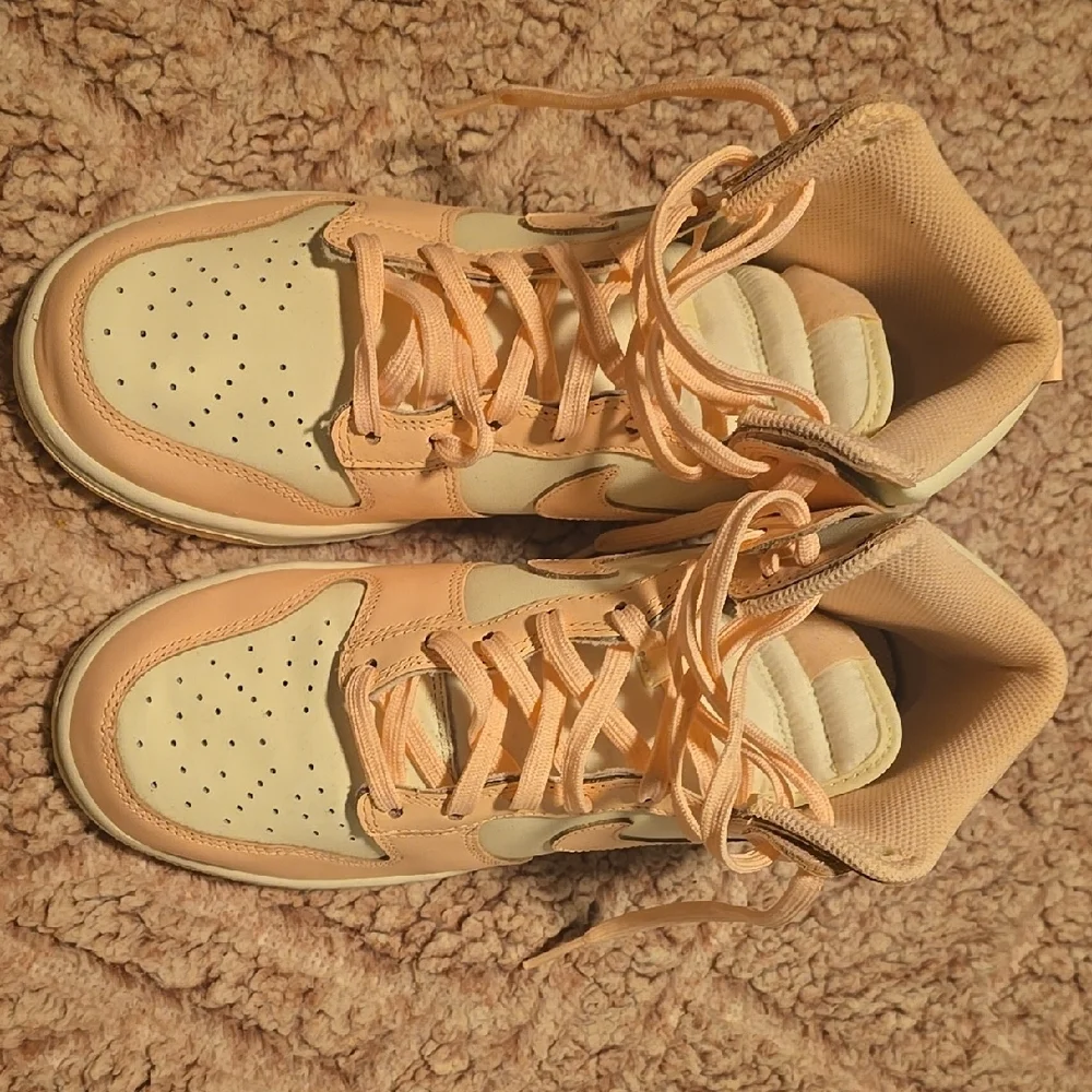 Women's Pink and White High-Top Sneakers - Picture 1 of 3